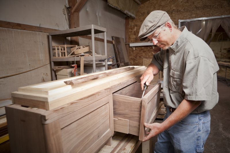 Carpenters for Custom Cabinets